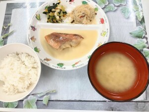 3月12日　昼食
